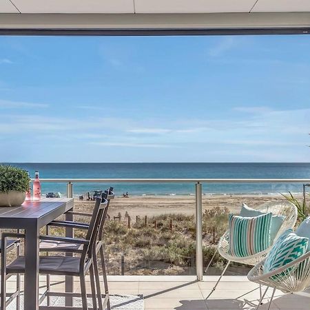 Hamptons-Inspired Waterfront Living On Moana Beach Apartment Adelaide Exterior photo